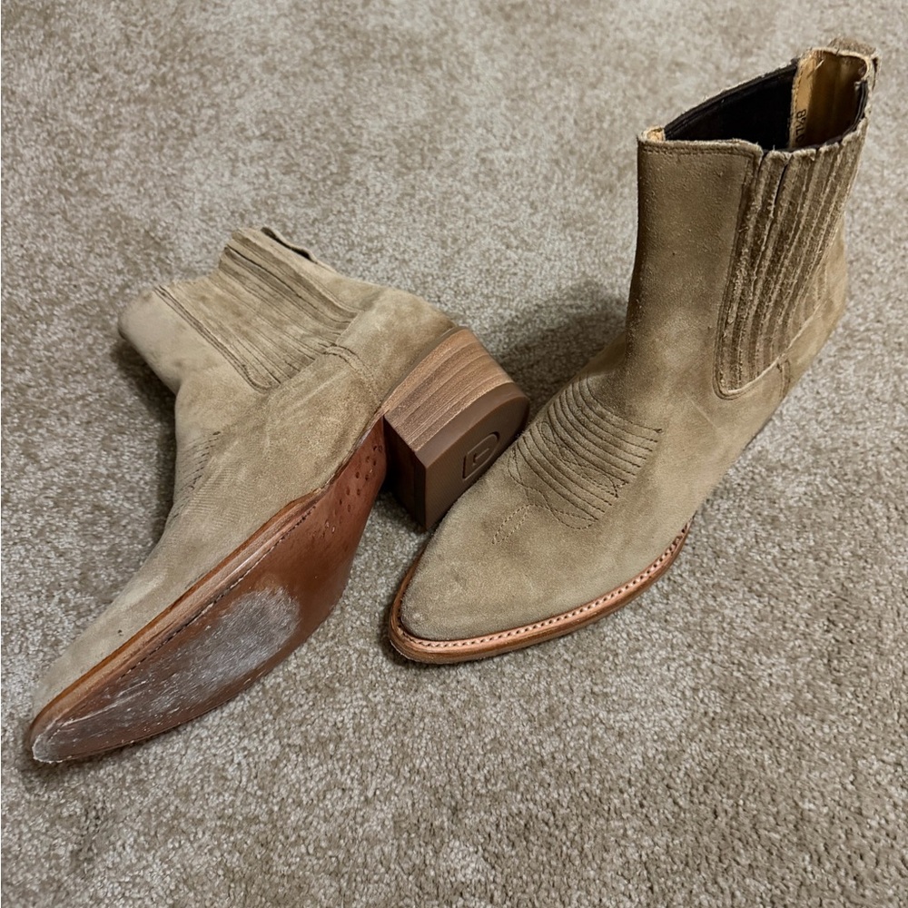 Tecovas women’s Light Brown Suede Boots